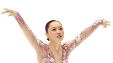 今季引退の樋口新葉、NHK杯で華麗な演技見せるも“激やせ”に心配の声「えらい痩せたなぁ」「誰だかわからなかった」