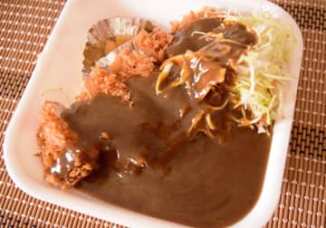 【かつや絶品】「カツカレー」がおすすめ！テイクアウト価格・サイズ・辛さを実食レビューで解説
