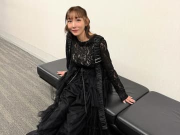 加護亜依、「未成年喫煙でクビ」報道の真相「偶然FRIDAY記者の隣席だった」「吸ってもないんです、この写真」