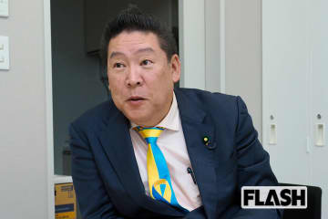 「NHK党」立花孝志容疑者、逮捕時まで一緒にいた“彼女”の正体…一緒にバーを訪れ深夜には2人で帰宅