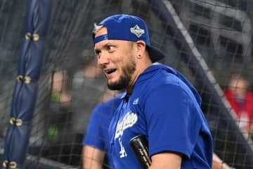 ドジャース・ロハスは「まともなアスリートではない」 ヤンキースのチザムが受けた〝暴行〟