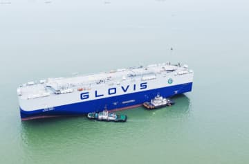 積載量8600台のデュアル燃料エンジン自動車運搬船、広州南沙で引き渡し―中国