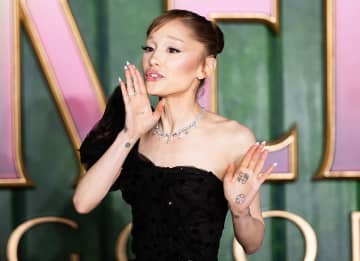 アリアナ・グランデ、ウソ発見器で月面着陸の質問に再挑戦「地球のほうが心配なの！」