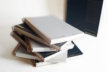 【分厚さ1.5cm】マルマンの大容量150枚入りノートに新色「ブラック」「ライトグレー」が登場！コスパ最強で受験・ビジネスをスマートに！