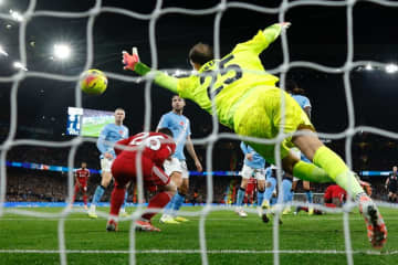 物議を醸すリヴァプールの“同点弾”取り消し…プロ審判協会幹部が見解示す「不当ではない」