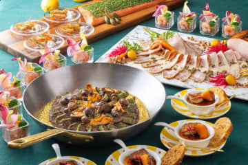 【地元愛が詰まったクリスマス】横浜ベイホテル東急「カフェトスカ」の豪華ブッフェに高校生コラボメニューが登場！みなとみらいの夜景と味わう感動の6品！