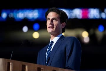 JFKの孫のジャック・シュロスバーグ氏、米下院選への出馬表明