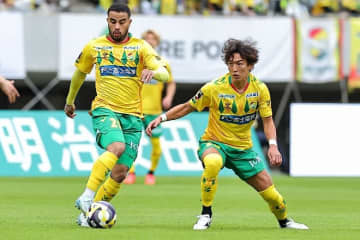 クライマックスのJ2で“もう１点”“あと１点”を追求するFW石川大地。ジェフの悲願のJ1復帰へ狙う「勝利に導くゴール」