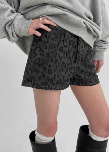 秋コーデにプラス！ リアルに使える今旬レオパードアイテム５選