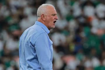 元J監督が挑む「最大の挑戦」　39年ぶりのW杯切符へ…母国メディアも注目「運命が決まる」