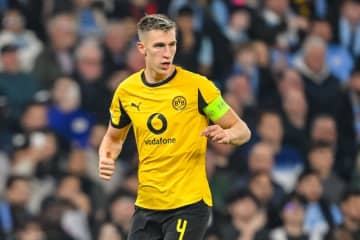 リヴァプールが1月にCB補強へ？…ドルトムントのシュロッターベックも獲得候補か