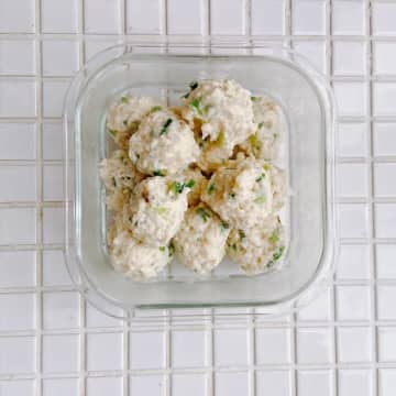 【冷凍保存2週間OK】きのこのうまみたっぷり！「鶏団子」の作り置き