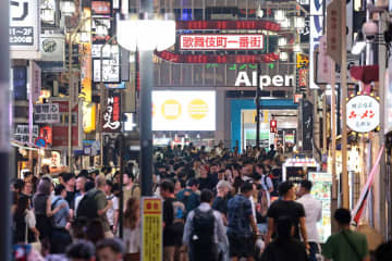 現職刑事が裏切りの情報漏洩！あろうことか警察を敵視するスカウトグループで〝傷口に塩〟