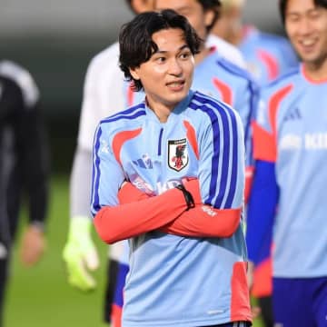 「僕を超えていく選手」南野拓実が日本代表初招集の21歳MFに太鼓判！「練習で一緒にやってみて、技術が高い」