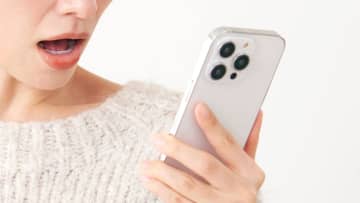 「見なきゃよかった」より「見てよかった」!?　女性が語る夫・彼氏のスマホチェックの本音