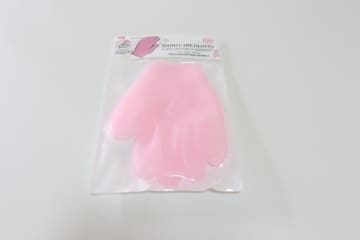 ダイソーのコレがいちばん優秀！15分おくだけでしっとり♡手を乾燥から守る救世主的アイテム