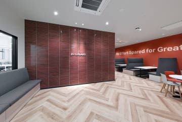 ヤオコーの価値創造拠点 東松山デリカ・生鮮センター内に「商品開発室」と「おいしさLABO」