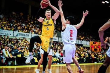 【B.LEAGUE ダイジェスト】B1第9節は、日本代表候補が各地で活躍！北海道・富永はキャリアハイの25得点