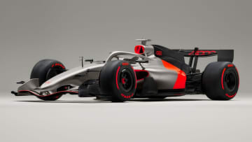 アウディ、F1参戦マシン「R26 コンセプト」を世界初公開！ 2026年からの挑戦、その漆黒のカラーリングと野望