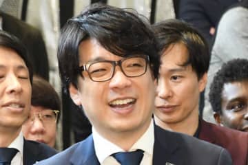 居住中の自宅を業者が誤って解体　裏のコーポと間違える…警察は介入できず「わざとじゃないから」