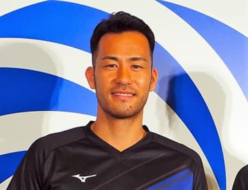 サッカー元日本代表・吉田麻也、第2子男児誕生を報告　長女との3ショットを公開