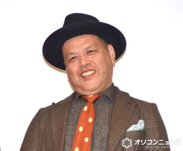 くっきー！ ピンク色のドレス姿の高橋メアリージュンを絶賛「紅しょうがかと思いました」