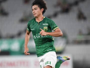 城福浩監督が称えた進歩。成長著しい東京Vの若きストライカーは“攻守一体”を表現「ミスをしてもいいから攻撃は積極的に」