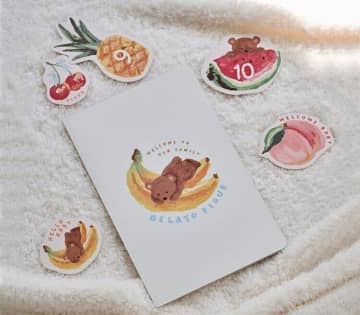 GELATO PIQUE「手形・足形・命名書シート＆フォトプロップス」がとじ込み付録に。『後期のたまごクラブ』冬号が発売中！