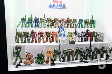 ROBOT魂「ver.A.N.I.M.E.」シリーズにて「ロバート・ギリアム専用高機動型ザクⅡ」の商品化が決定！【TAMASHII NATION 2025 レポート】