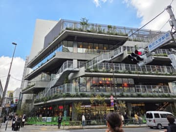 【駒沢大学駅】徒歩1分に新ランドマーク誕生「KOMAZAWA Park Quarter」ってどんな場所？