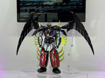 「スパロボ」登場機体、「超合金魂 ゲッターノワール・G」参考出展【#魂ネイション2025】