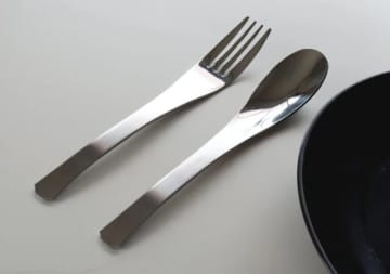 ダイソーで買えるの凄いわ！お手頃なのに使い心地抜群！食卓をおしゃれに演出するテーブルウェア