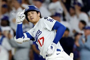 ドジャース・大谷翔平が「レジェンダリー・モーメント賞」初受賞　PSでの3本塁打＆10奪三振が今季最高の名場面に