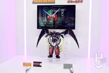 スパロボY「ゲッターロボ漆黒の漂流者」より「超合金魂 ゲッターノワール・G」が初展示！ 【TAMASHII NATION 2025 レポート】