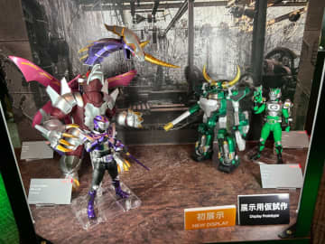 「S.H.Figuarts（真骨彫製法）」シリーズより「龍騎」「響鬼」「カブト」に登場した仮面ライダーたちが集結！【#魂ネイション2025】昭和仮面ライダーの「BLACK RX」や「V3」も確認