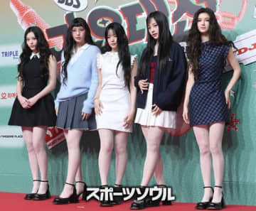 “傷跡”だけが残ったのか…ADOR復帰に至ったNewJeans、波乱の1年を振り返る