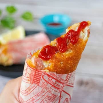 【冷蔵庫にキャベツがあったらコレ！】「うわ、止まらんやつ！」こんがりチーズでくるくる巻くだけ♡簡単キャベツロール