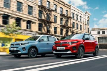 シトロエン、第4世代の『C3ハイブリッド』を導入。自慢のシートと足回りでクラスを超えた座り心地に