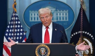 英BBC会長が謝罪、トランプ米大統領側は賠償を請求