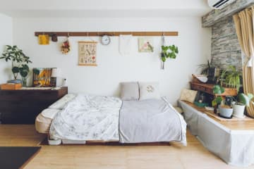 61歳で「妻」「嫁」を手放して得た自分時間。ペット可・約9畳のリビングでの心地よい生活