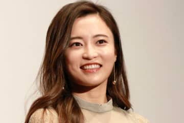 小島瑠璃子、「パパの遺影に…」“息子の変化”を告白　ファンも「成長してる」「愛情がこもってます」