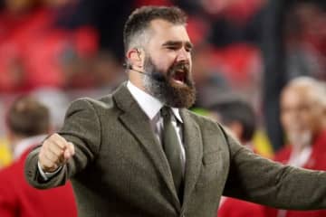 ドジャースは優勝を“ただカネで買った”だけ？ 元NFLスターの痛烈批判に球団社長が反論「年俸総額の高いチームが勝つわけではない」