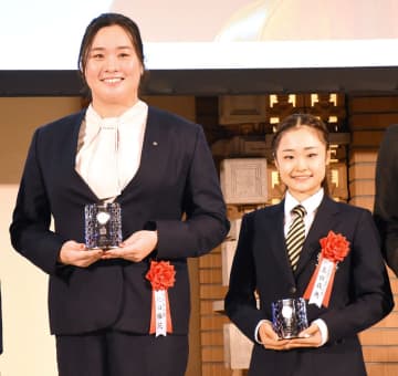 【フィギュア】島田麻央が北口榛花に質問　五輪女王の回答は「その場所で有名なものを食べる」