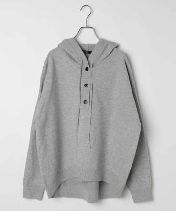 こういうの求めてた！【グローバルワーク】40・50代に似合う！「大人っぽパーカー」