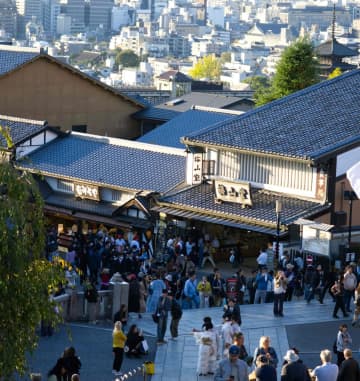 京都の人の多さに中国人「この先どうなっちゃうの？」