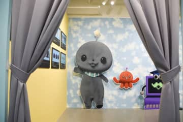 かわいいのに不穏…!?「教育番組 もっと！げんじつポップアップ」でタマの労働中の様子をレポート！