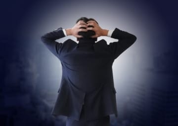 「どうすればアルバイトを合法的にタダ働きさせられるか…」最低すぎる経営会議を見て「この会社に未来はない」と退職した男性