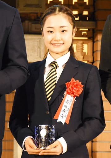 【フィギュア】世界ジュニア女王・島田麻央が１７歳の誓い　４連覇で「少しでも恩返し」