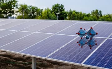 高市新首相も注目 エネルギー安全保障の要「ペロブスカイト太陽電池」