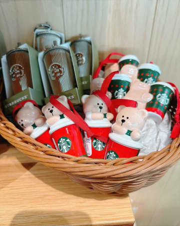 こりゃ争奪戦だーーーッッ！（汗）【スタバ】見つけたら即カゴ！「ホリデーグッズ」